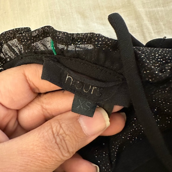 h:ours El Dorado Dress in Gold Glitter (7) - Picture 7 of 7